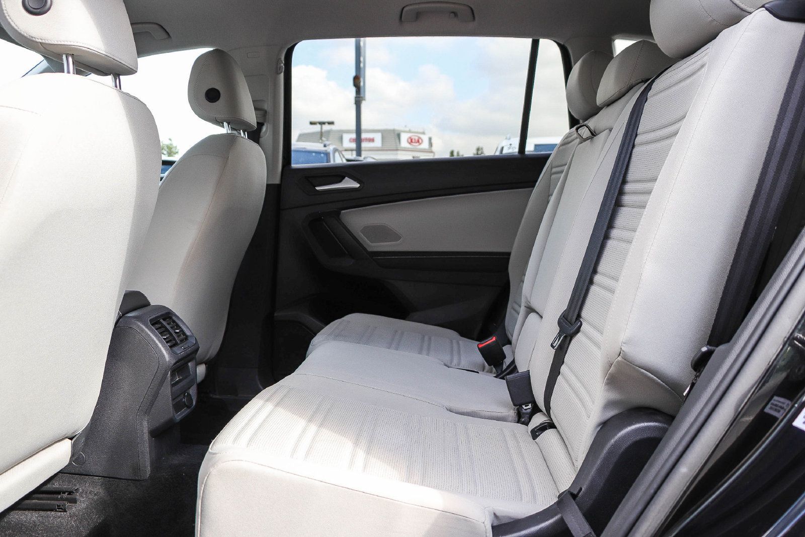Used 2022 Volkswagen Tiguan S FWD image 19