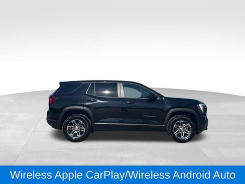 Used 2026 GMC Terrain Elevation AWD/4WD image 3