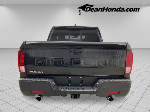 New 2026 Honda Ridgeline Black Edition image 4