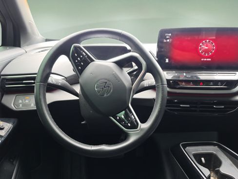 Used 2023 Volkswagen ID.4 S RWD image 15