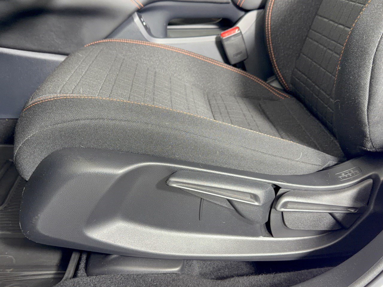 Certified 2024 Honda HR-V Sport image 16