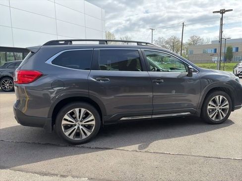 Used 2019 Subaru Ascent Limited image 3