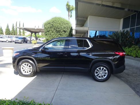 Certified 2021 Chevrolet Traverse LS image 5