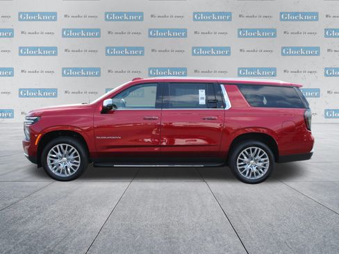 New 2026 Chevrolet Suburban Premier image 10