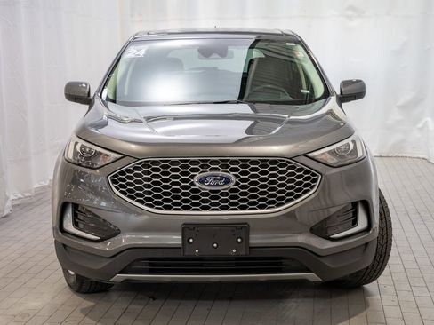 Used 2024 Ford Edge SEL image 2