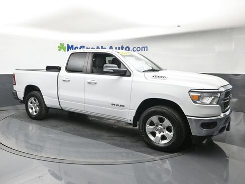 Used 2022 RAM 1500 Big Horn AWD/4WD image 2