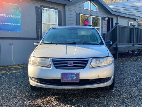 Used 2005 Saturn ION Level 1 image 2