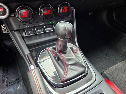Used 2024 Toyota GR86 TRUENO Edition RWD image 32