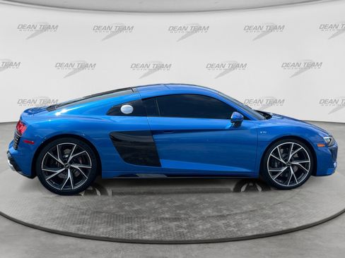 Used 2023 Audi R8 V10 performance RWD image 9