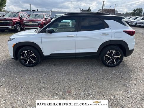 Used 2022 Chevrolet TrailBlazer RS FWD image 3