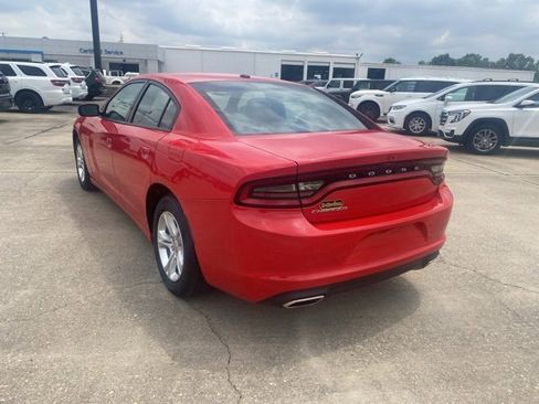 Used 2022 Dodge Charger SXT w/ Leather Interior Group image 4