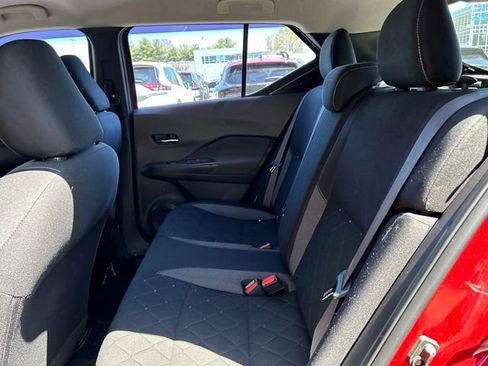 Certified 2020 Nissan Kicks SV FWD image 21