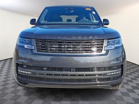 New 2025 Land Rover Range Rover SE image 6
