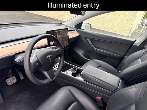 Used 2020 Tesla Model Y Long Range AWD/4WD image 12