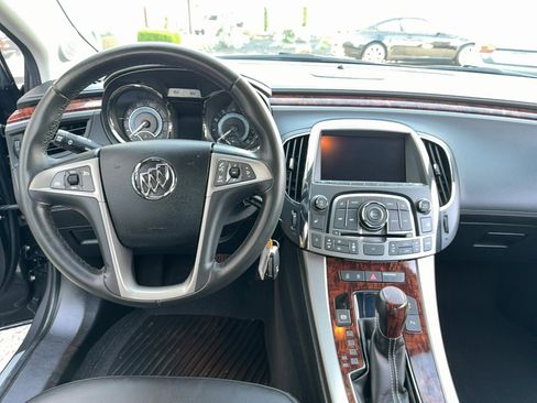 Used 2013 Buick LaCrosse Leather FWD image 7