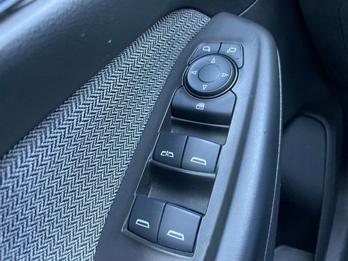 Used 2025 Chevrolet TrailBlazer LT AWD/4WD image 21
