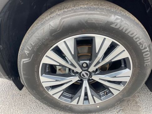 Certified 2023 Nissan Rogue SV AWD/4WD image 29
