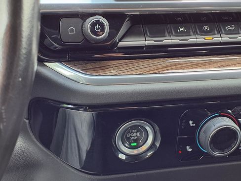 Used 2022 Chevrolet Silverado 1500 LT image 14