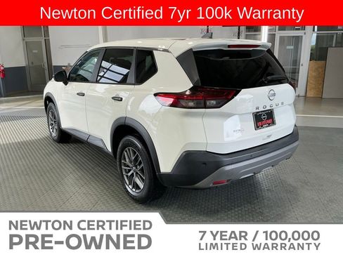 Used 2023 Nissan Rogue S FWD image 20