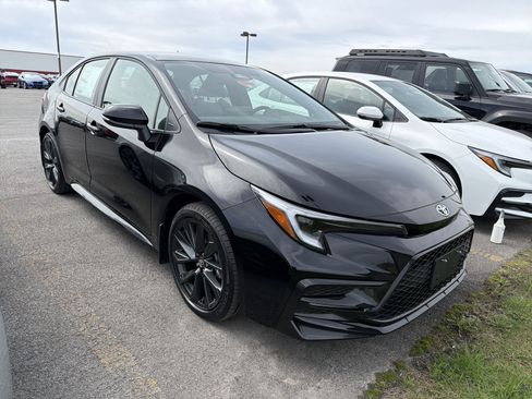 New 2026 Toyota Corolla SE FWD image 2
