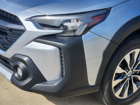 Certified 2023 Subaru Outback Limited image 9