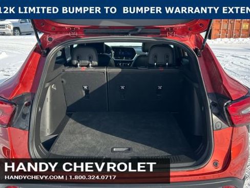 Certified 2024 Chevrolet Trax RS w/ Driver Confidence Package image 35