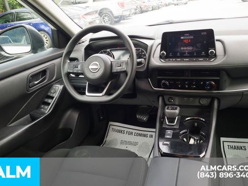 Used 2024 Nissan Rogue S FWD image 21