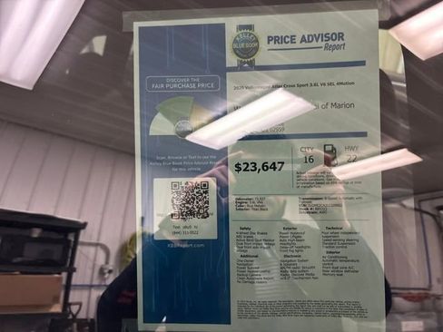 Used 2020 Volkswagen Atlas Cross Sport SEL image 41