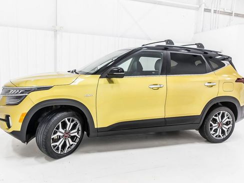 Used 2021 Kia Seltos SX AWD/4WD image 2