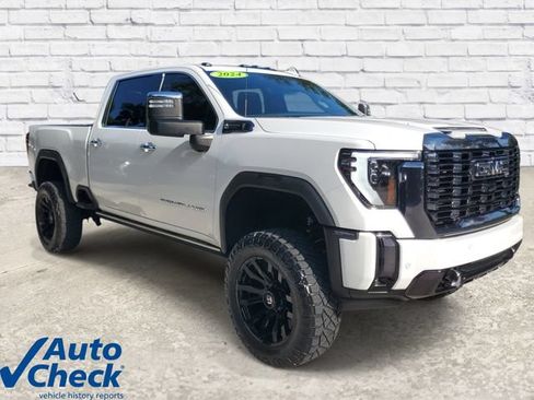 Used 2024 GMC Sierra 2500 Denali Ultimate w/ Max Trailering Package AWD/4WD image 5