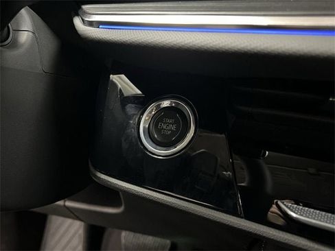 New 2025 Buick Envision Preferred image 17