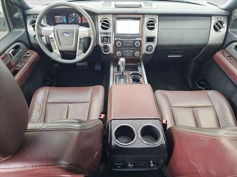 Used 2017 Ford Expedition Platinum image 19