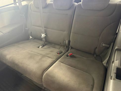 Used 2010 Honda Odyssey EX image 34