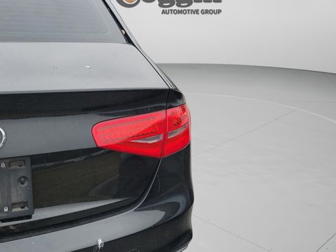 Used 2015 Audi A4 2.0T Premium image 13