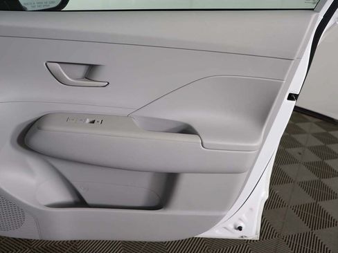Certified 2024 Hyundai Kona SEL FWD image 19