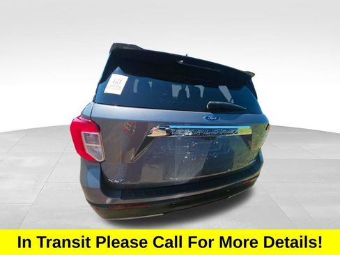 Used 2021 Ford Explorer XLT w/ Equipment Group 202A AWD/4WD image 9