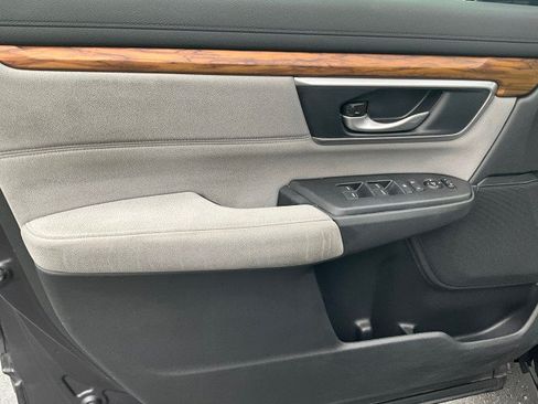 Used 2018 Honda CR-V EX image 29