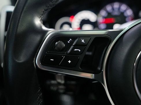 Used 2021 Porsche Cayenne GTS AWD/4WD image 24