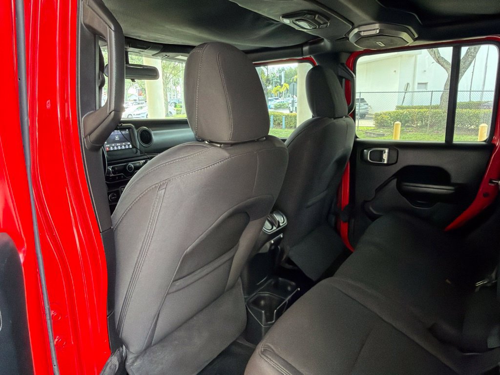 Used 2021 Jeep Gladiator Sport AWD/4WD image 37