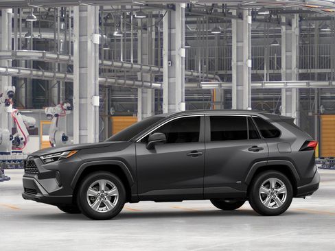 New 2025 Toyota RAV4 LE image 3