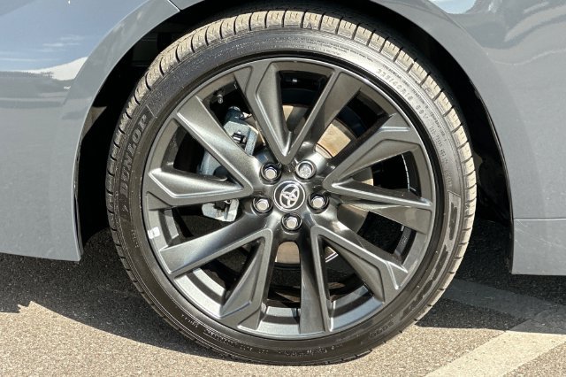 Certified 2024 Toyota Corolla SE w/ SE Premium Package FWD image 32