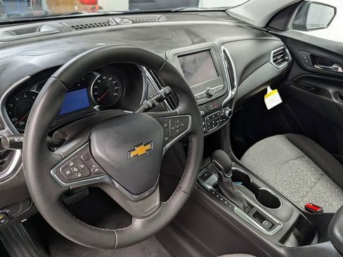 Certified 2024 Chevrolet Equinox LT w/ LPO, Floor Liner Package image 17