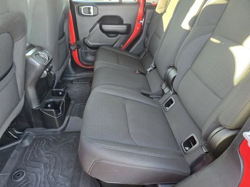 Used 2021 Jeep Gladiator Sport image 29