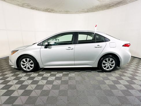 Certified 2025 Toyota Corolla LE FWD image 6