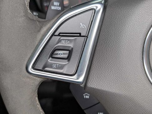 Used 2018 Chevrolet Camaro SS RWD image 29