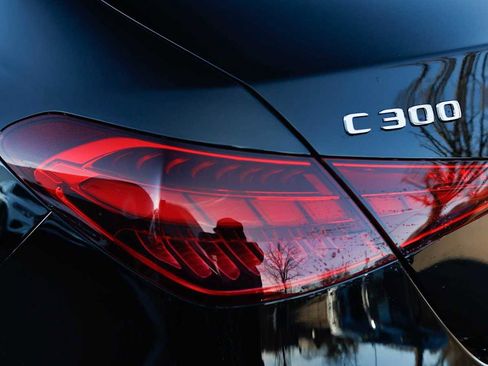 Used 2026 Mercedes-Benz C 300 4MATIC Sedan image 9