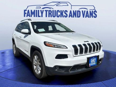 Used 2016 Jeep Cherokee Limited image 7