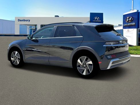 New 2026 Hyundai Ioniq 5 SEL AWD/4WD image 4