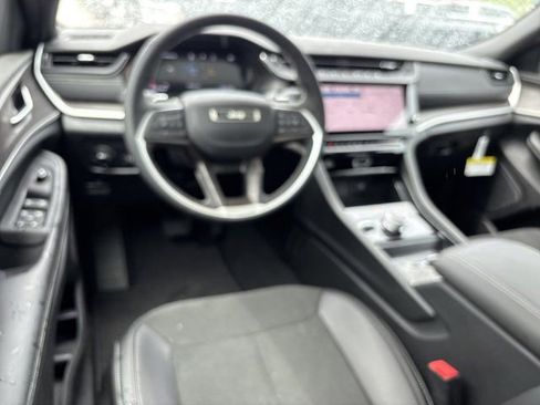New 2026 Jeep Grand Cherokee L 4WD image 15