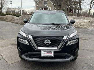 Used 2023 Nissan Rogue SV video 2